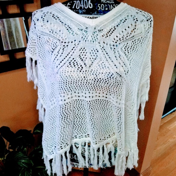 Justice Other - JUSTICE GIRL'S WHITE BUTTERFLY TASSEL SHRUG